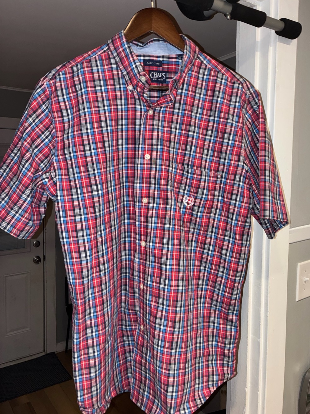 Chaps medium Men’s Red and Blue Plaid Button-Down Shirt